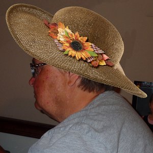 HAT2