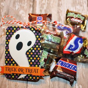 Ghost Halloween Treat tag