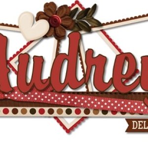 Audrey November Siggie