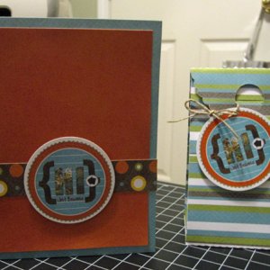 Hybrid Gift Box and Matching Card