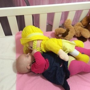 Something-yellow-Birthday-Photo-Uno