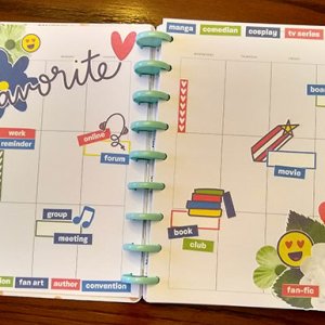 Fandom Planner Spread
