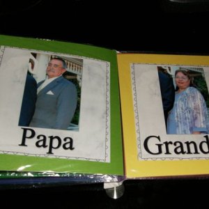 Ziploc book - Jesse's Family - page 9, 10