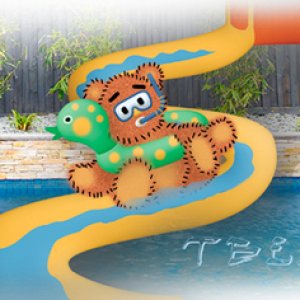 Siggy Cool in the Pool