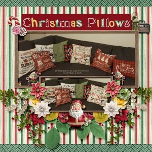 Christmas Pillows small.jpg