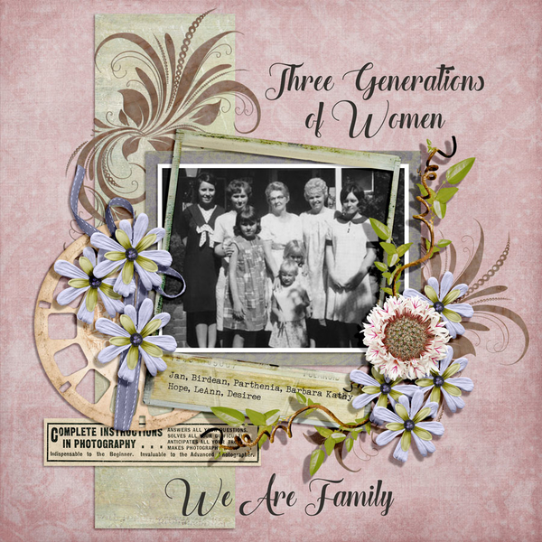 3 GENERATIONS OF WOMEN