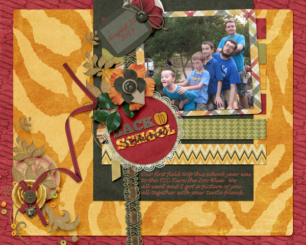 August calendar topper