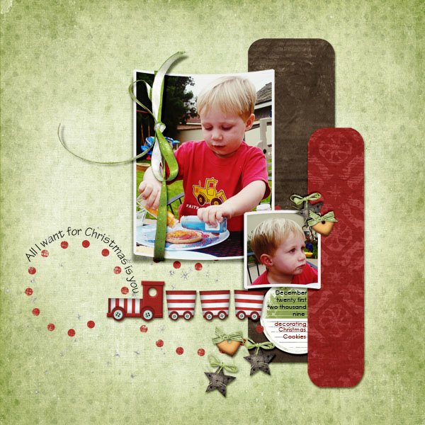 Decorating Christmas Cookies
