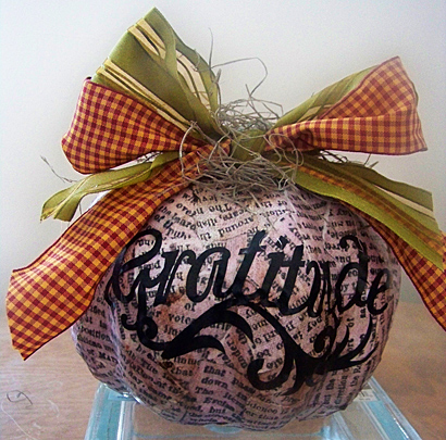 Dollar Store Pumpkin Makeover