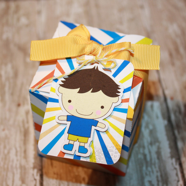 Gift box with matching tag
