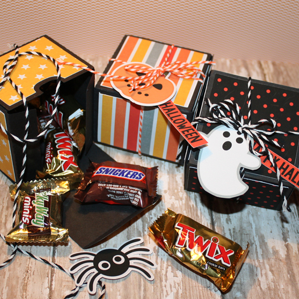 Halloween treat boxes