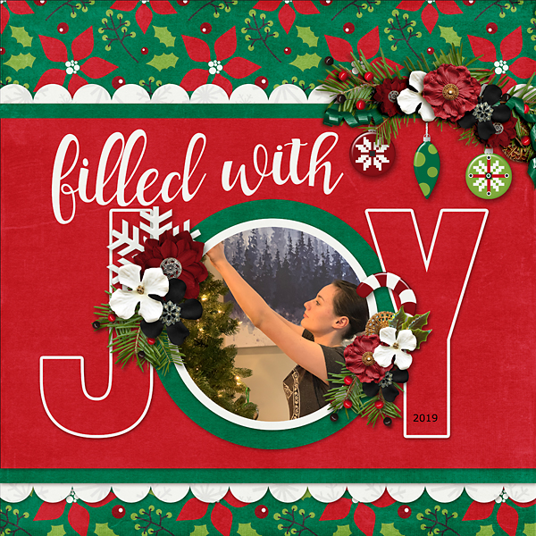 Maddy-decorating-tree-copy