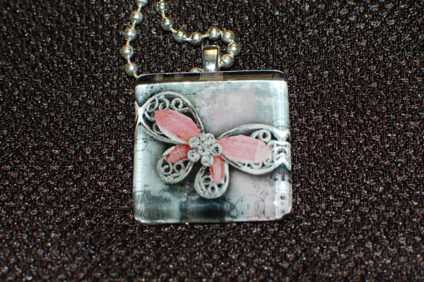 shabby sweet necklace